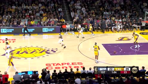 【NBA集錦】戴維斯化身后衛(wèi)一條龍上籃得手 英格拉姆順下接妙傳單臂暴扣