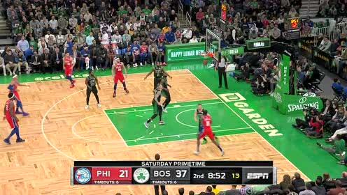 【NBA集錦】論大腿的重要性 哈里斯單擋掩護(hù)三分出手打破運(yùn)動(dòng)戰(zhàn)得分荒