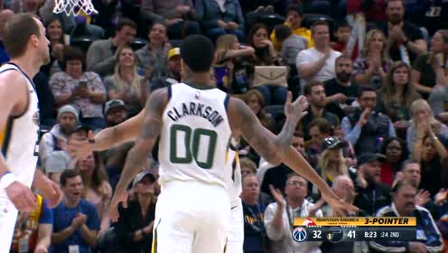 【NBA集锦】克拉克森无视防守 抬手三分一箭穿心