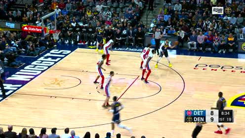 【NBA集锦】一个节奏变化骗过约老师 罗斯戏耍约基奇单手上篮打进