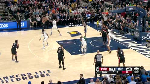 【NBA集錦】一支穿云箭 CJ靈巧撤步清脆刷網(wǎng)