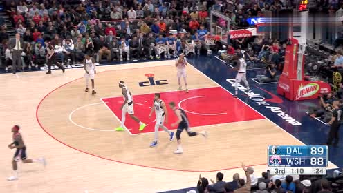 【NBA集錦】心有靈犀一點(diǎn)通 比爾妙傳貝爾坦斯單臂劈扣