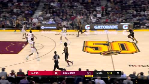 【NBA集锦】柯林斯起飞单臂摘星暴扣 塞克斯顿追着打一条龙打板上篮