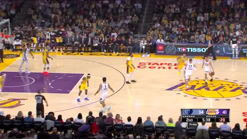 【NBA集锦】能突自然也能投！卡鲁索关键三分定军心
