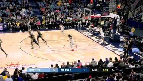 【NBA集錦】絕對(duì)空中推土機(jī)！ 錫安強(qiáng)起頂開(kāi)防守左手挑籃打進(jìn)