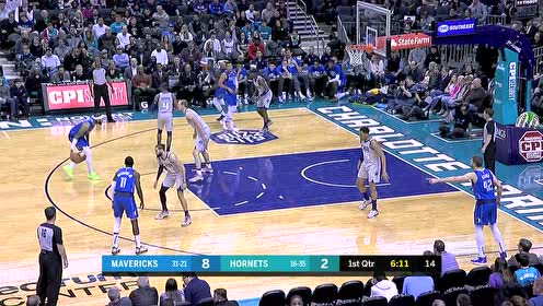 【NBA集錦】防守全部淪為看客 芬尼史密斯突破雙手暴力炸筐