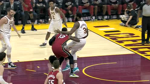 【NBA集錦】阿德巴約直殺籃下 硬剛防守命中2+1