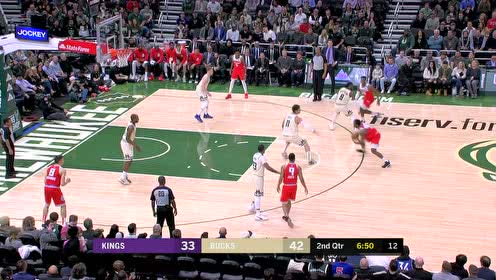 【NBA集锦】北卡黑鹰名不虚传 巴恩斯弧顶三分二连强势追分
