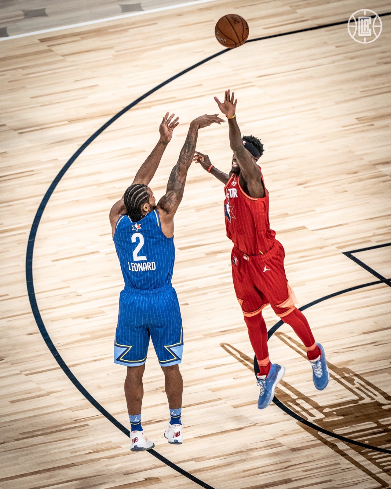 NBA历史上首位“科比杯”获得者 2020年全明星赛科怀-莱昂纳德的高清图片 - 球迷屋