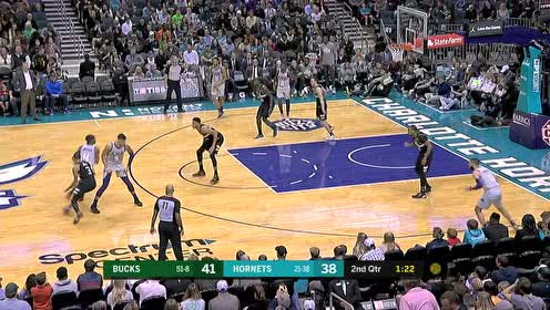 【NBA集錦】關(guān)鍵時(shí)刻挑大梁 格拉漢姆弧頂架炮精準(zhǔn)轟炸籃筐