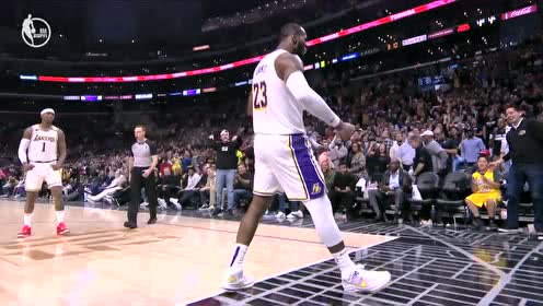 【NBA集锦】全场再次响起MVP!詹姆斯突破1打2完成2+1杀死比赛