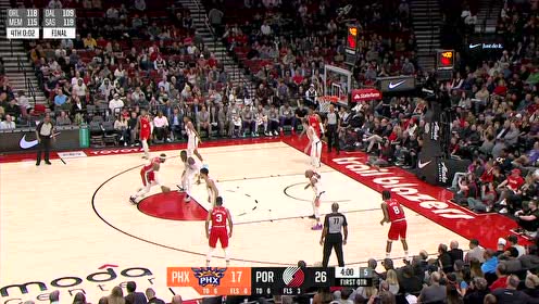 【NBA集锦】教科书般的造犯规 安东尼完美节奏造犯规对手一脸无奈