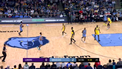 【NBA集锦】4分钟了湖人没得一分!瓦兰连续转手勾手打进轻松取分
