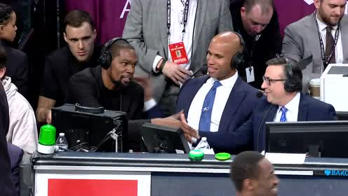 【NBA集錦】手感來(lái)了擋都擋不住 奇奧薩里外開(kāi)花連得7分