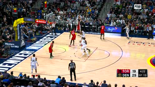 【NBA集锦】今天手感热得发烫!莫里假动作晃飞对手撤步三分空心命中