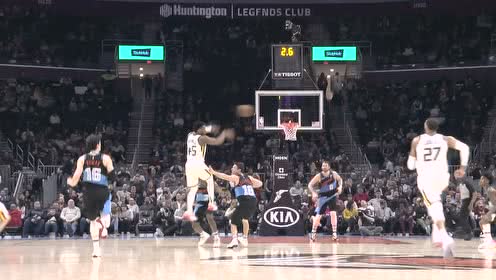 【NBA集錦】就是這么簡單！米切爾助攻康利冷漠三分壓哨飆進
