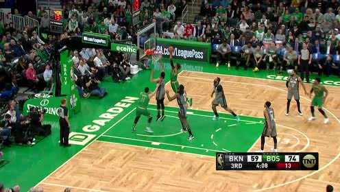 【NBA集锦】小伙脚踩弹簧跳的真高 兰福德凶残隔扣卡巴罗特