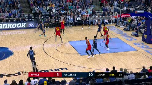 【NBA集锦】出手就知道有了 梅尔顿底角完美弧线三分空心入网