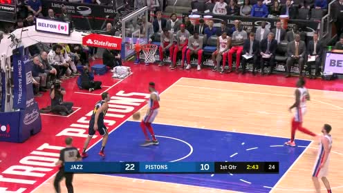 【NBA集锦】克拉克森长传连线 博格丹诺维奇空位扣篮