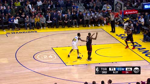 【NBA集錦】妹夫給大舅哥送助攻 李穿透防守連線庫里中投命中