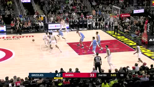 【NBA集锦】快攻反击光速推进 莫兰特接球起飞双臂拽筐暴扣