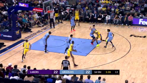 【NBA集锦】莫兰特反击双手滑翔弓腹灌篮 这动作真舒展帅气!