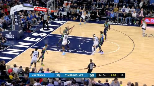 【NBA集錦】雷曼無視防守直殺籃下 滯空拉桿美輪美奐