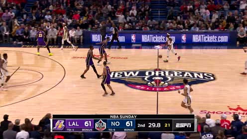 【NBA集錦】錫安虐筐將庫茲馬扣出陰影 詹姆斯超超遠(yuǎn)三分回敬