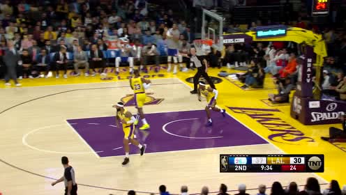 【NBA集錦】兩隊精神面貌完全不同！羅賓遜二連擊精準命中分差拉開到11分