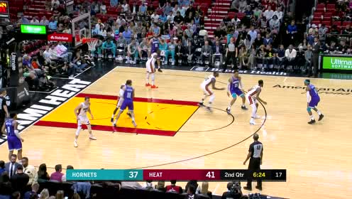【NBA集锦】张弓搭箭 格拉汉姆手起刀落三分命中