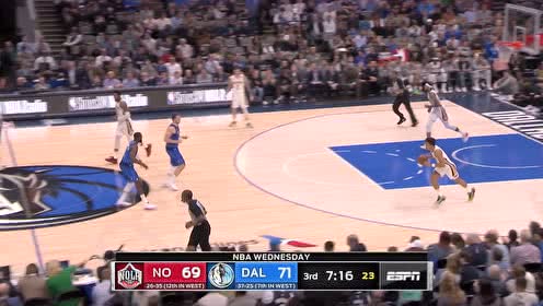 【NBA集錦】生鑿內線碾壓防守 東契奇頂著防守勾手上籃