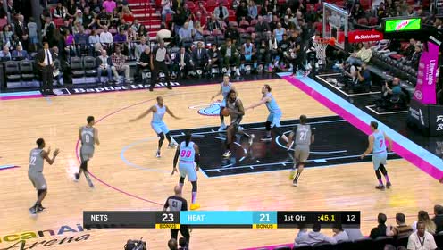 【NBA集錦】小喬丹手腕一抖送妙傳 錢德勒空切上籃美滋滋
