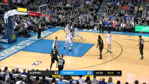 【NBA集锦】抢断反击行云流水 多尔特独斗双雄勾手上篮建功