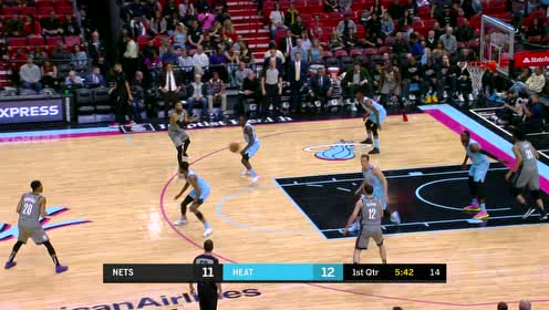 【NBA集錦】接球就投精確制導(dǎo) 喬哈里斯張手三分手起刀落