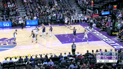 【NBA集锦】这饼喂得舒服 希尔德妙传莱恩单臂隔扣