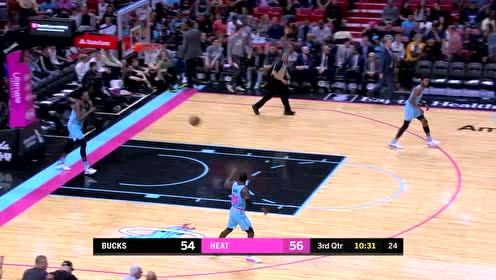 【NBA集锦】大洛佩斯惨遭阿德巴约血帽 字母哥底线球空接镜头都没跟上