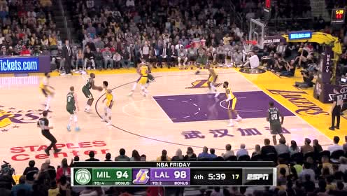 【NBA集锦】别开生面的盖帽 浓眉哥送米德尔顿追防血帽