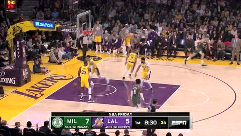 【NBA集锦】命中率也太恐怖了!大洛三分球三投三中犹如神兵天降