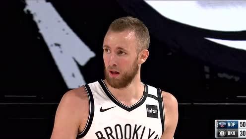 【NBA集锦】防守犹如纸老虎 勒维尔直杀禁区上篮不留余地