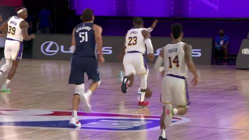 【NBA集锦】超人归来 詹姆斯领衔反击一记飞饼助火花暴扣
