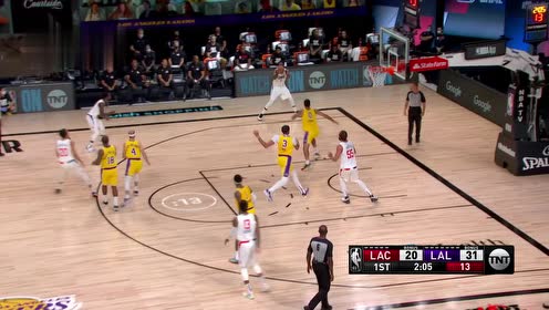 【NBA集錦】波普滑翔上籃不中 濃眉石破天驚跟進(jìn)補扣