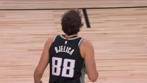 【NBA集锦】人间大炮一级准备 别利察弧顶三分反超比分