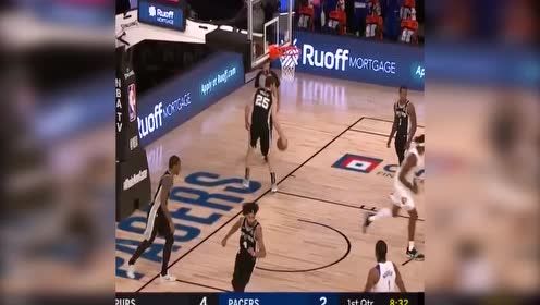 【NBA集锦】现场被教做人 特纳顶飞德罗赞转身暴扣