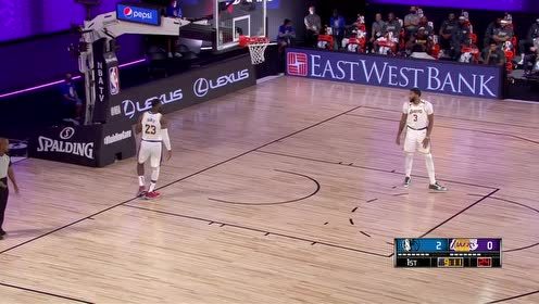 【NBA集锦】拿了哥哥的投篮包 小库里开场三分连续开火