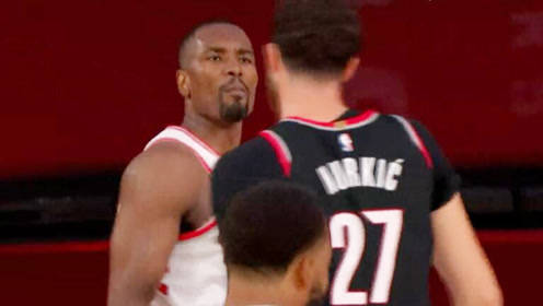 【NBA集锦】伊巴卡努尔基奇爆发冲突 双方胳膊纠缠在一起互相拍打对手