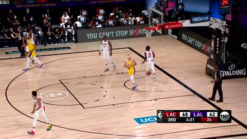 【NBA集錦】禿曼巴靈性縱切 庫茲馬無私分球成就精彩配合