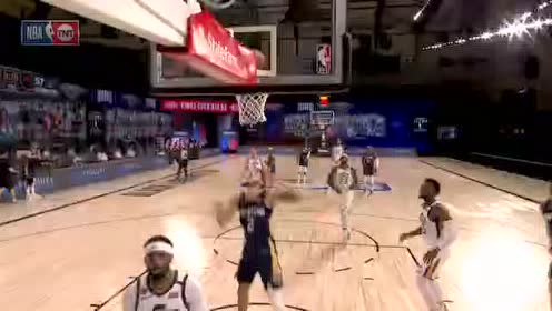【NBA集錦】錫安騷氣背傳戲耍米切爾 球哥吃餅輕松上籃