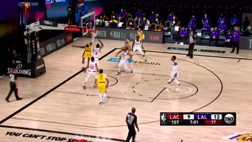 【NBA集錦】湖人簡單手遞手配合 波普接球直殺籃下打成2+1