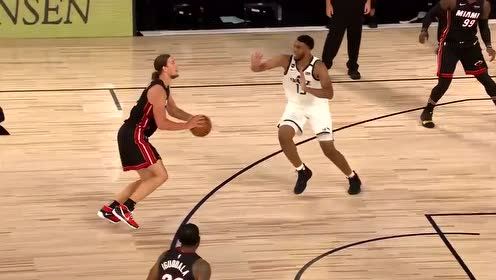 【NBA集锦】就问你服不服!奥利尼克点飞布拉德利3+1收入囊中