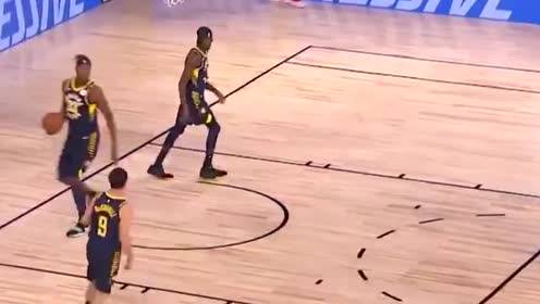 【NBA集锦】个个都是神射手 独行侠手感绝佳连中三记三分